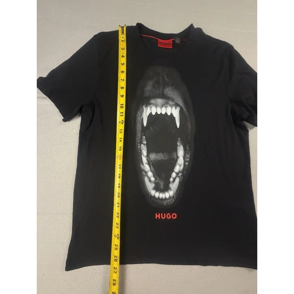 HUGO Men's Black Graphic Logo Print Crew Neck Short Sleeve T-Shirt Regular M